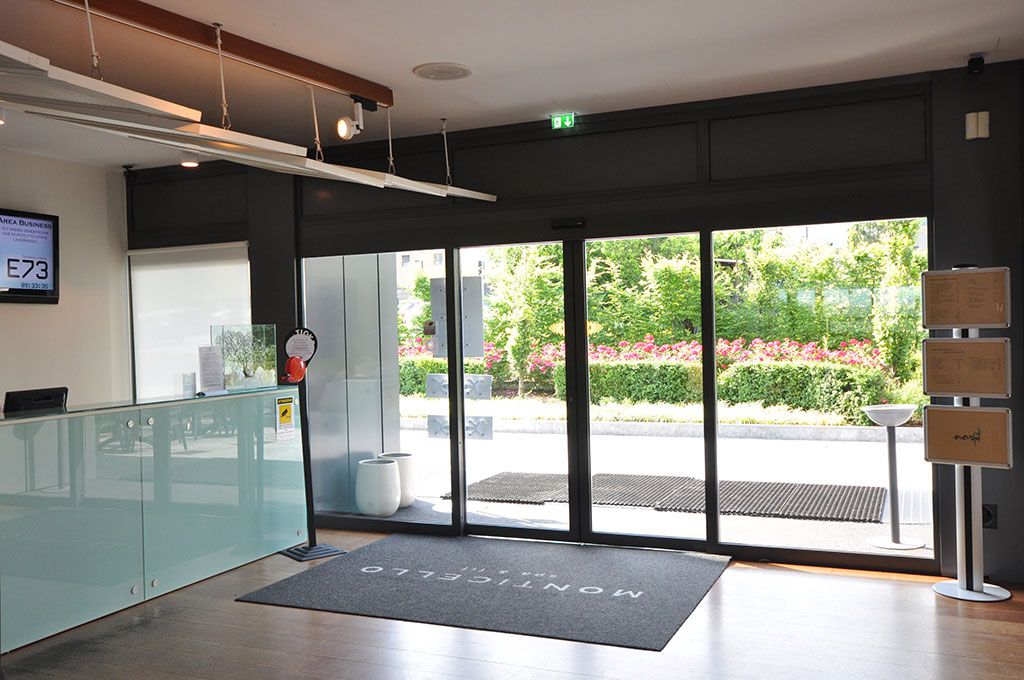 10_JOLLY--Monticello-59