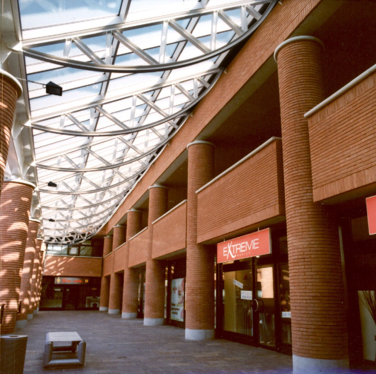 03-JOLLY-Piazza_Marconi-Vimercate-15